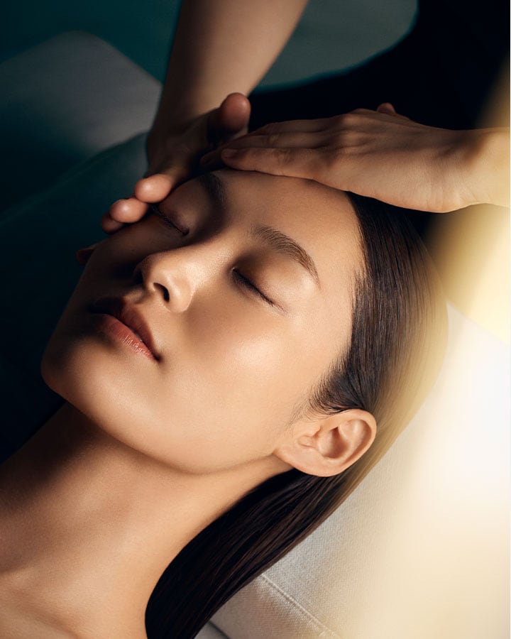 THE SIGNATURE FACIAL - 45 min