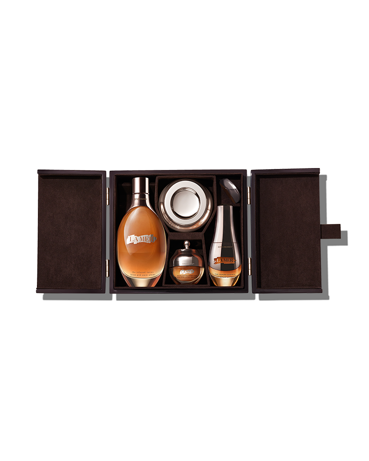 The Genaissance De La Mer™ Ritual